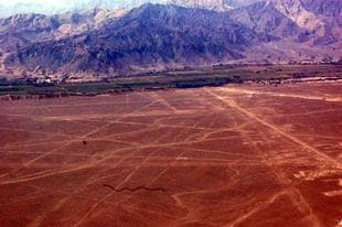 2008009008Nazca12.jpg