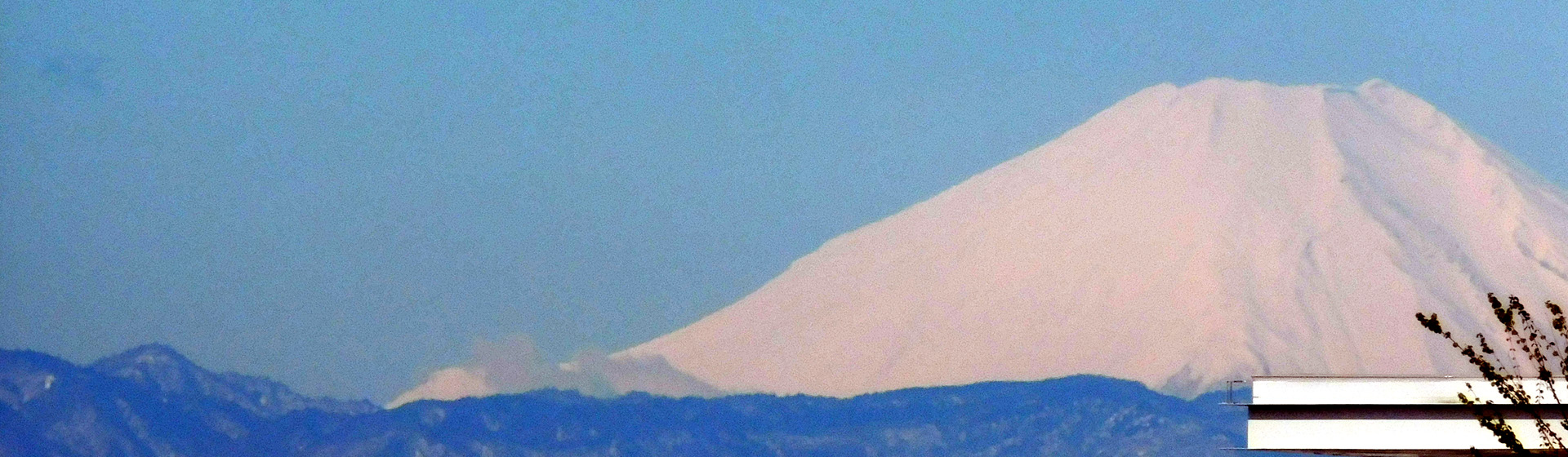mainBg0969.jpg